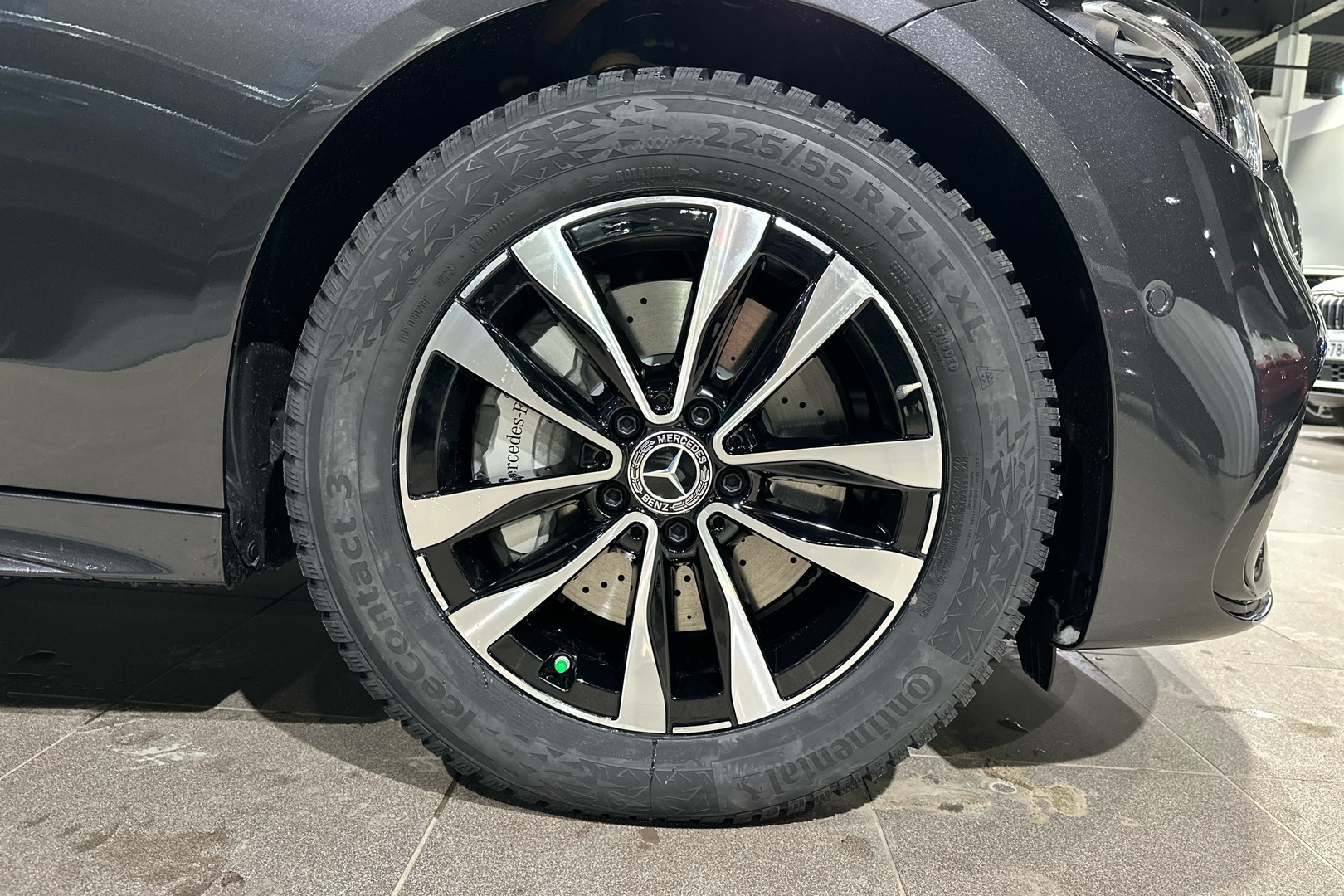 MERCEDES-BENZ C 2024