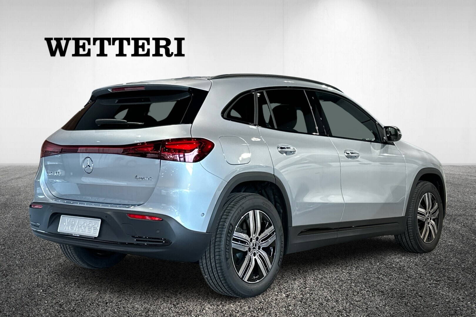 MERCEDES-BENZ EQA 2025