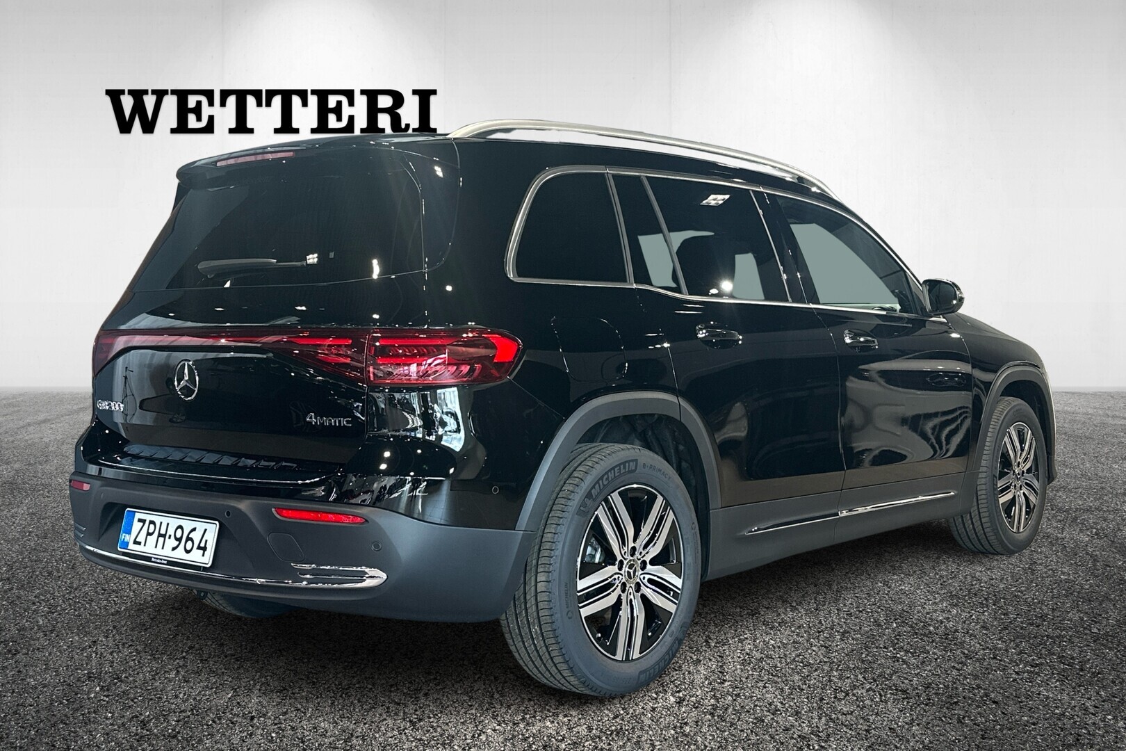 MERCEDES-BENZ EQB 2025