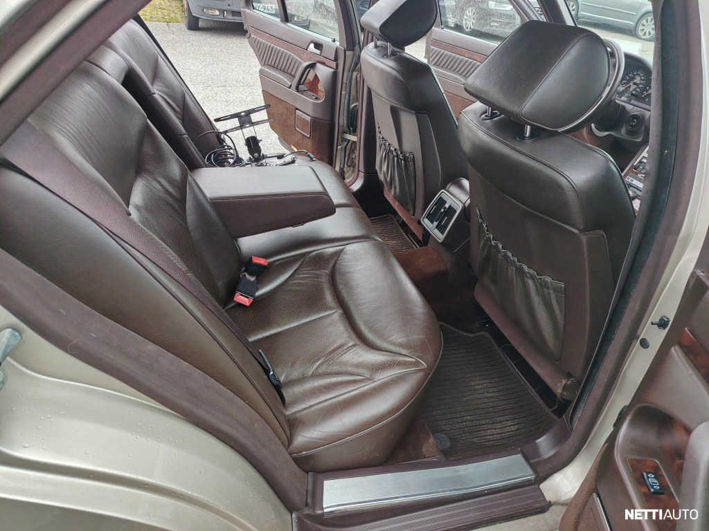 Mercedes-Benz S 320 1992