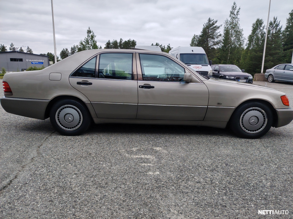 Mercedes-Benz S 320 1992