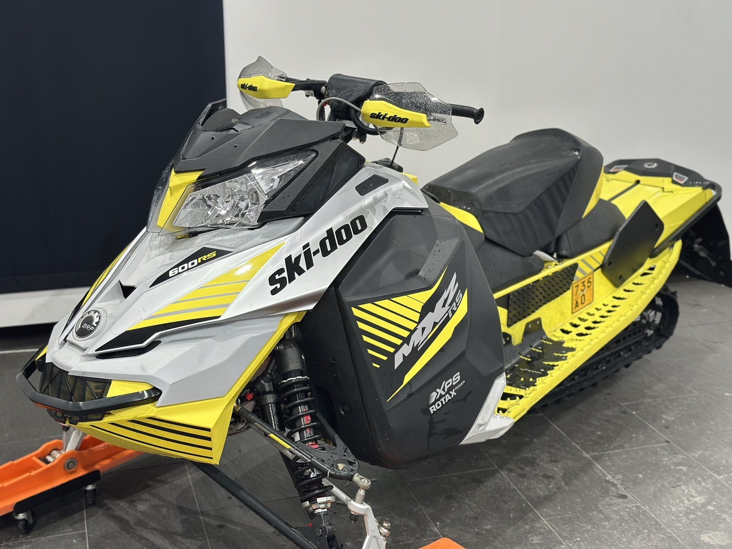 SKI-DOO MX Z 4