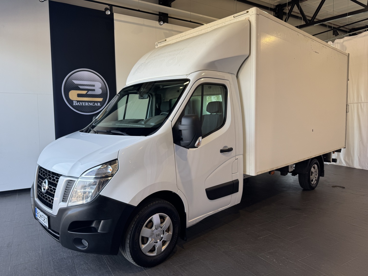 NISSAN NV400 2015