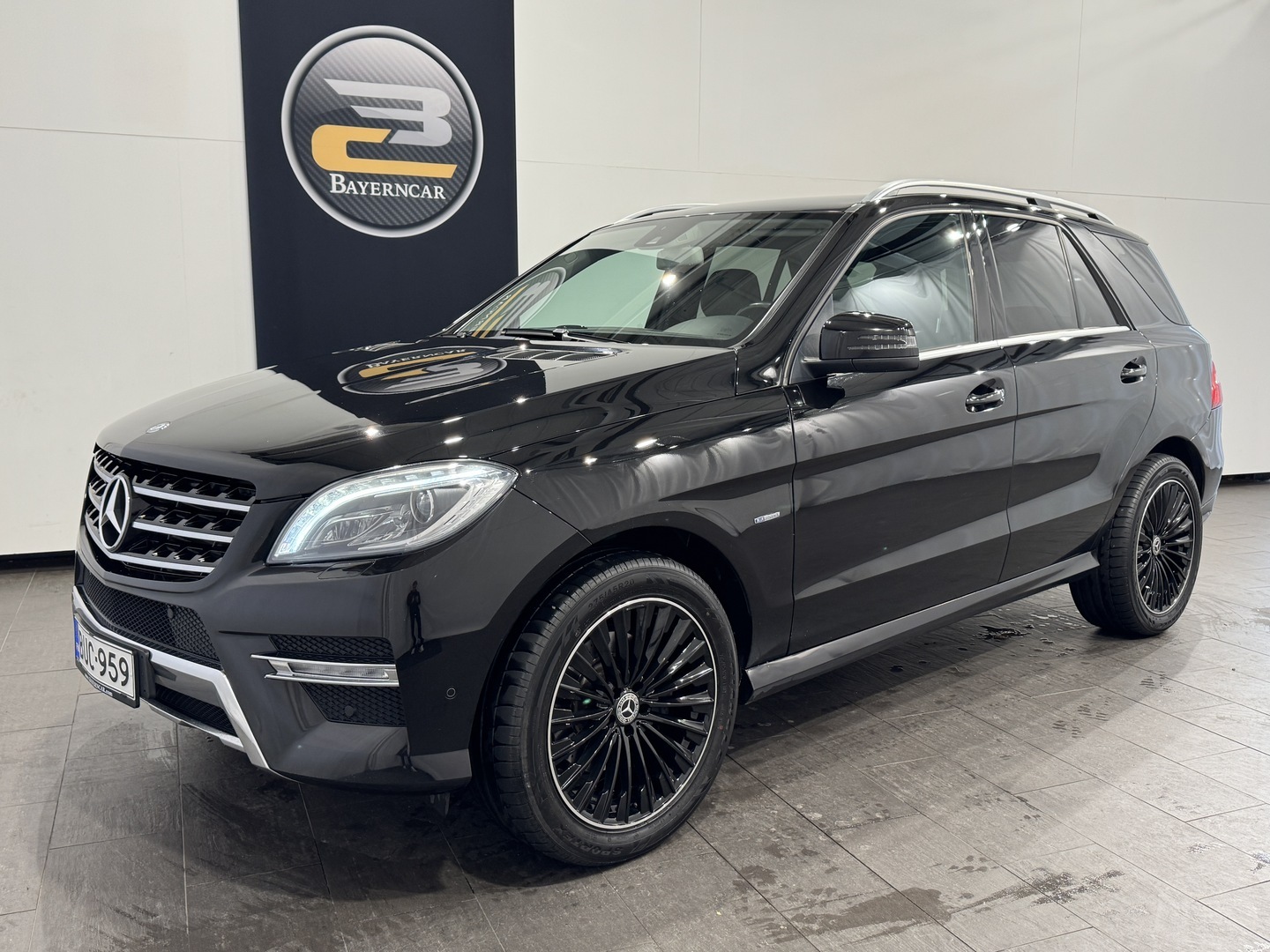 MERCEDES-BENZ ML 1