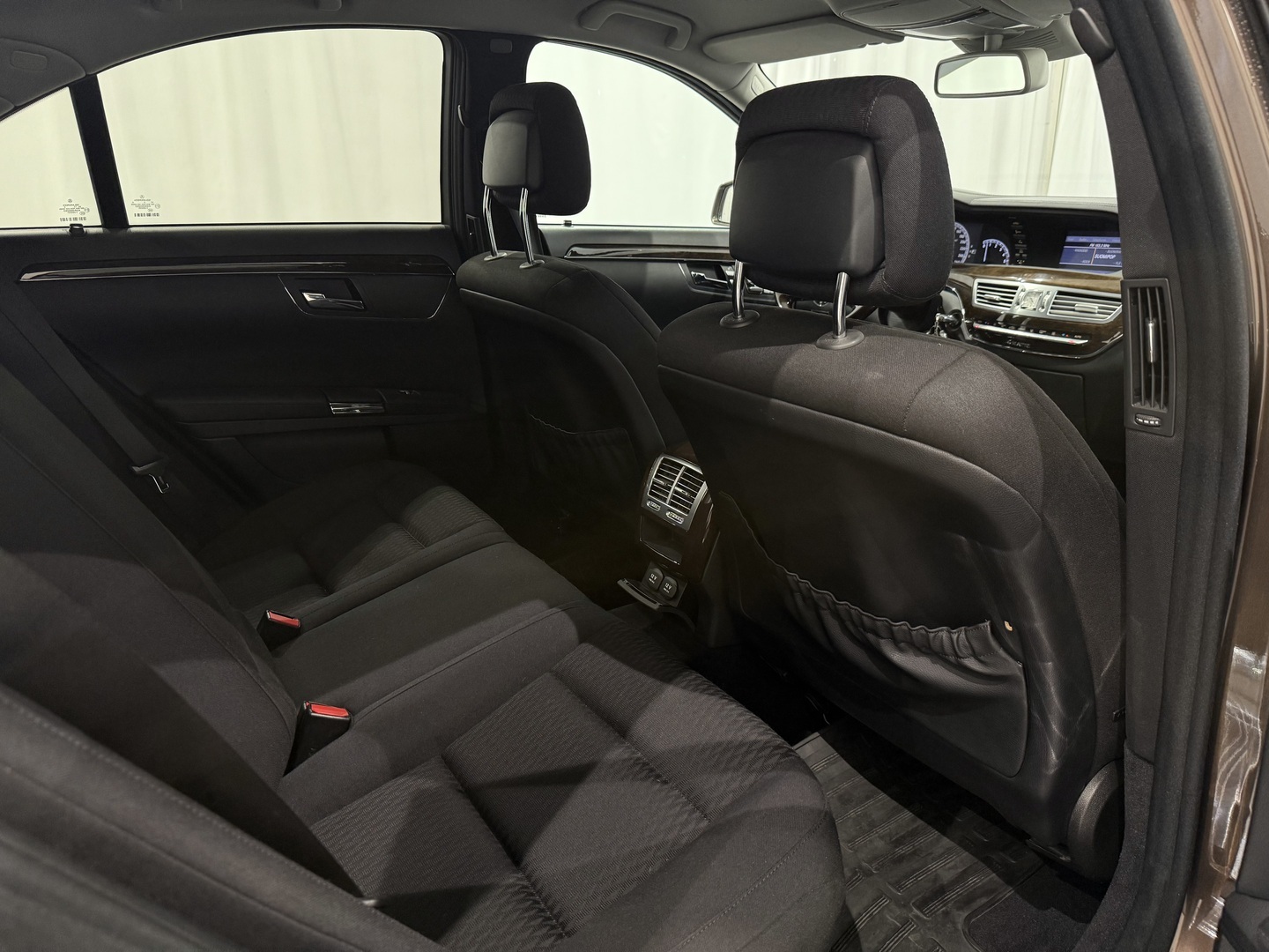 MERCEDES-BENZ S 2010