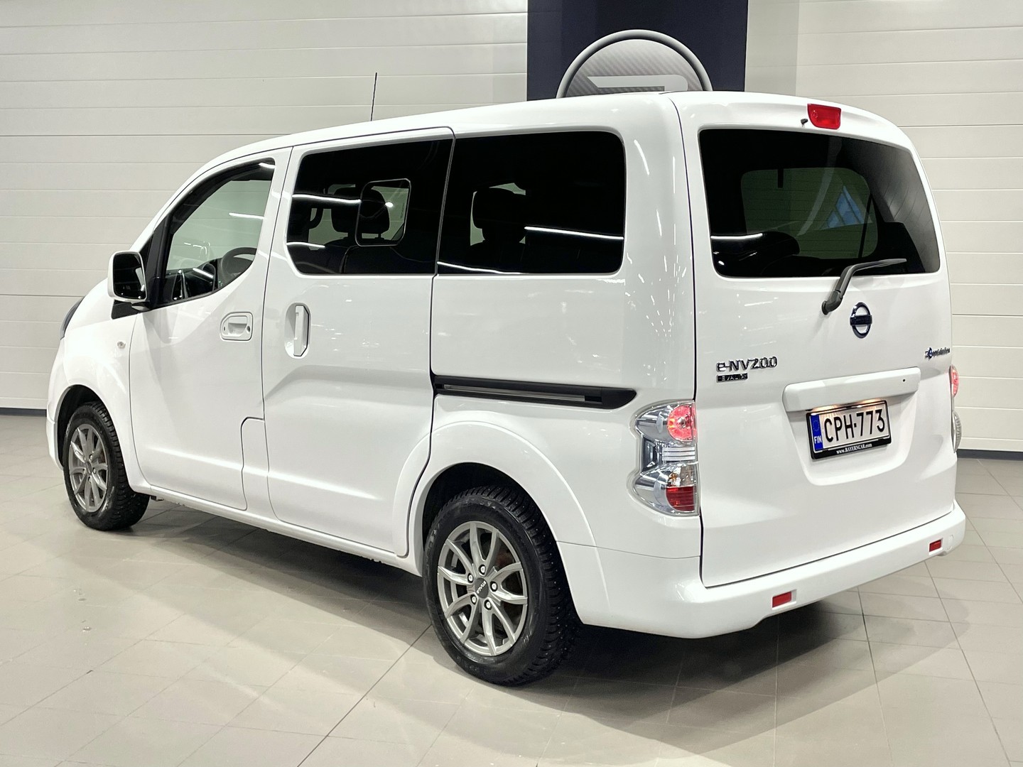 NISSAN e-NV200 2019