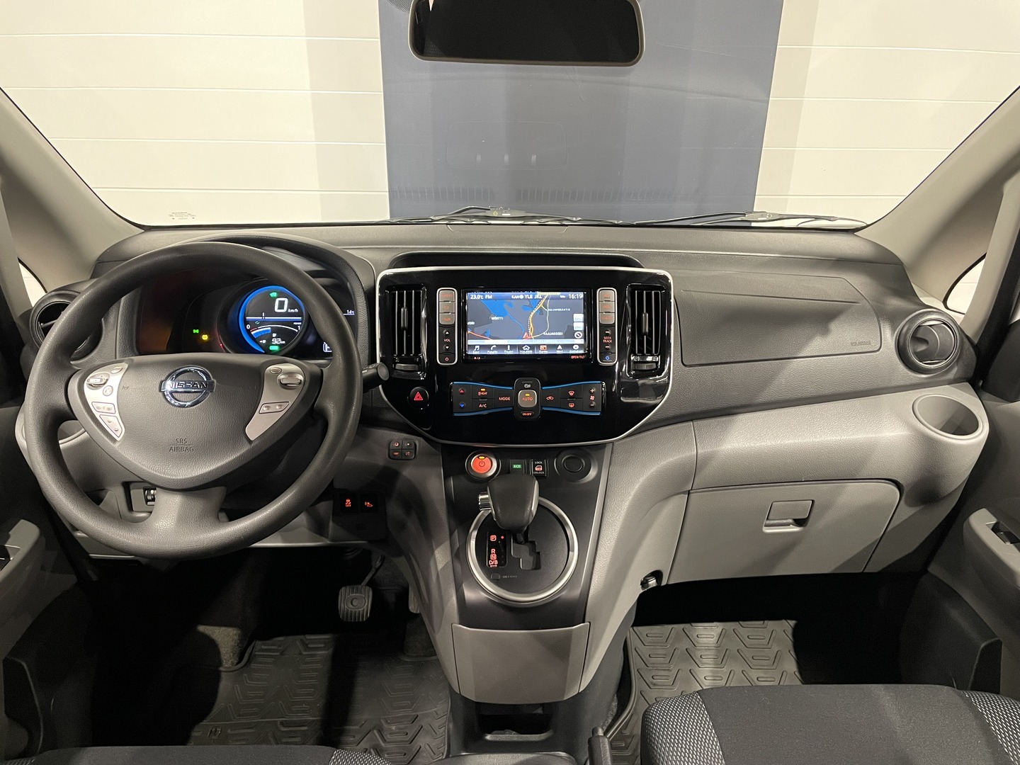 NISSAN e-NV200 2019