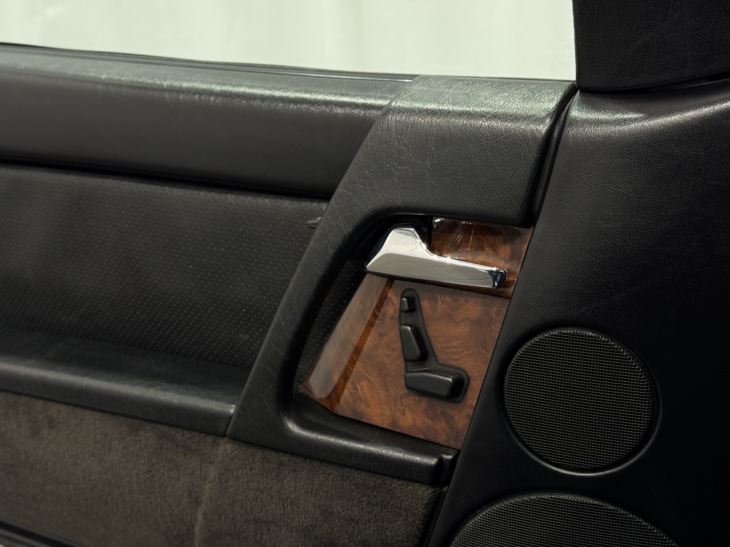 MERCEDES-BENZ SL 1991