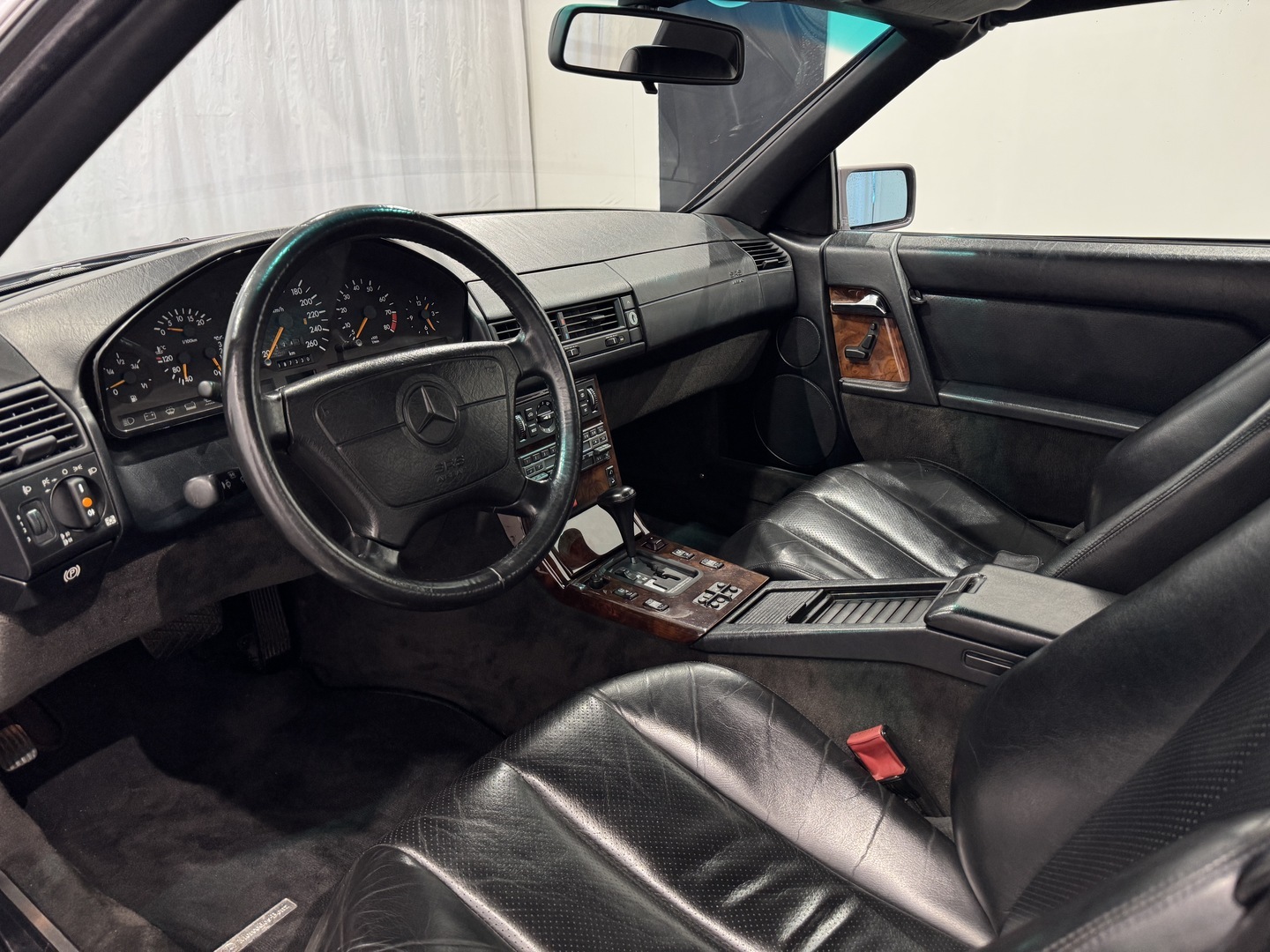 MERCEDES-BENZ SL 1991