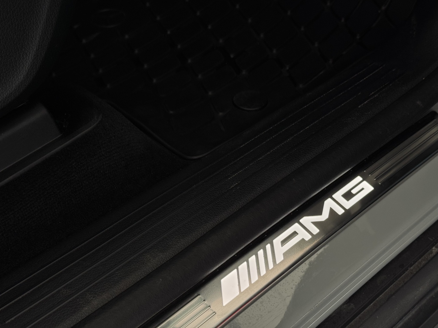 MERCEDES-BENZ GLE 53 AMG 23