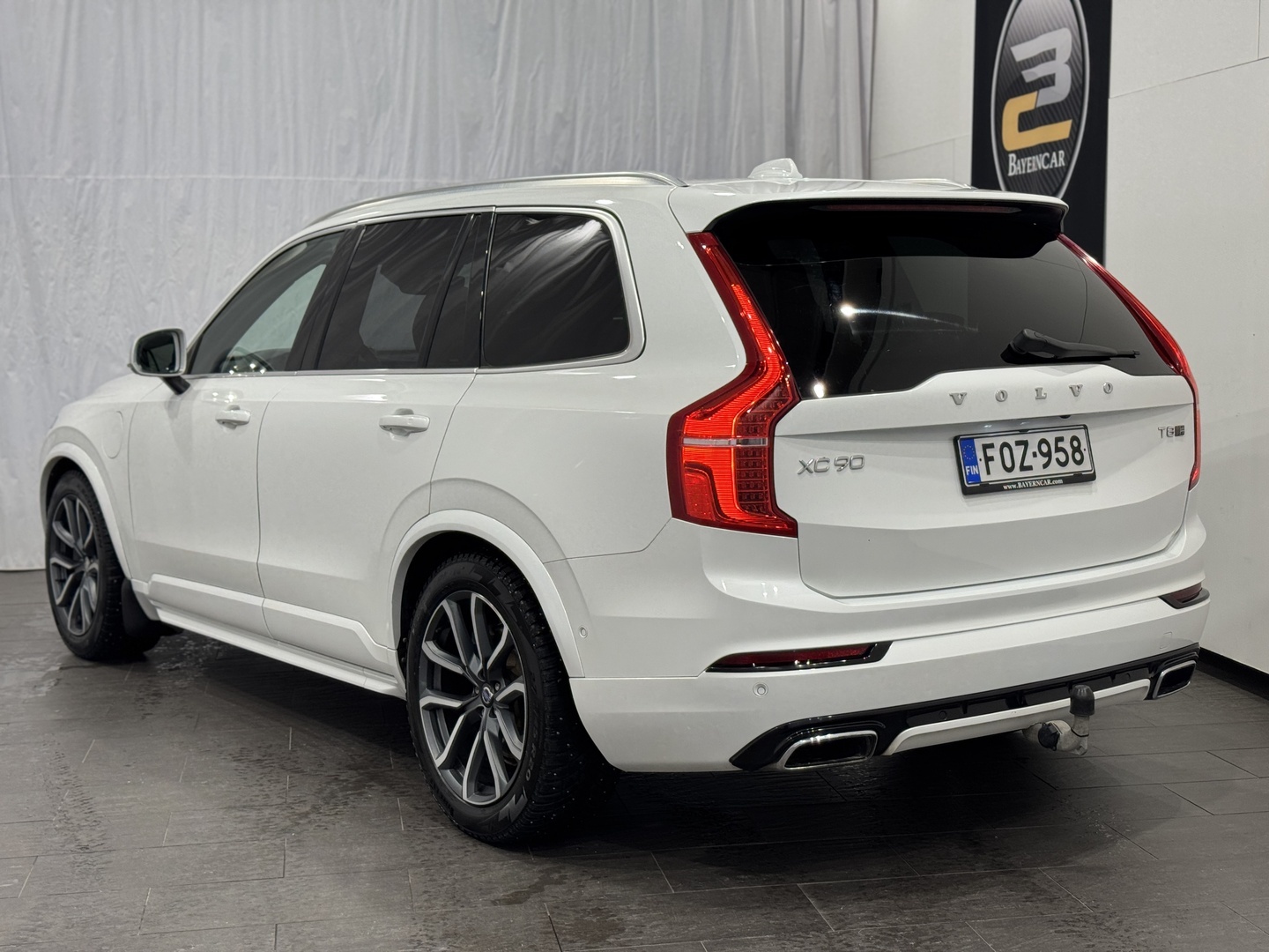 VOLVO XC90 2016