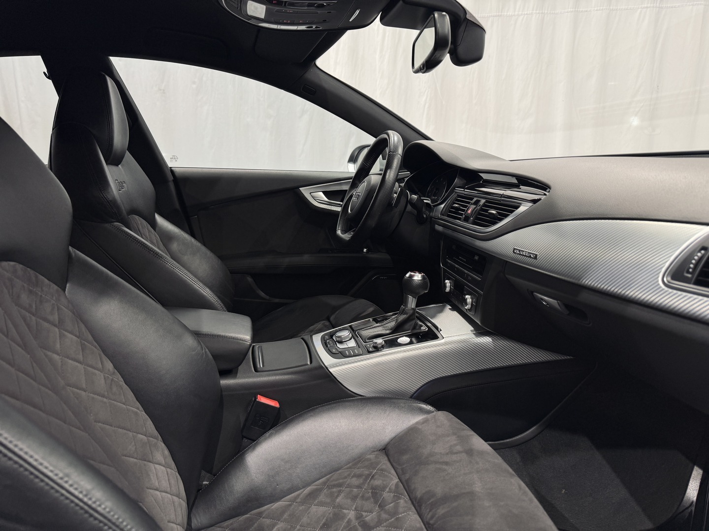 AUDI RS7 10