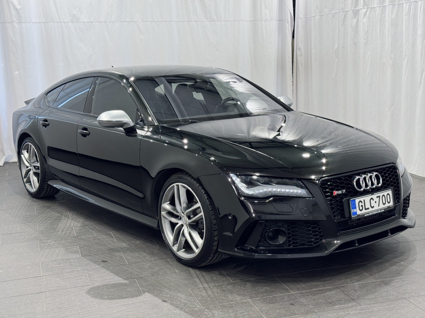 AUDI RS7 4