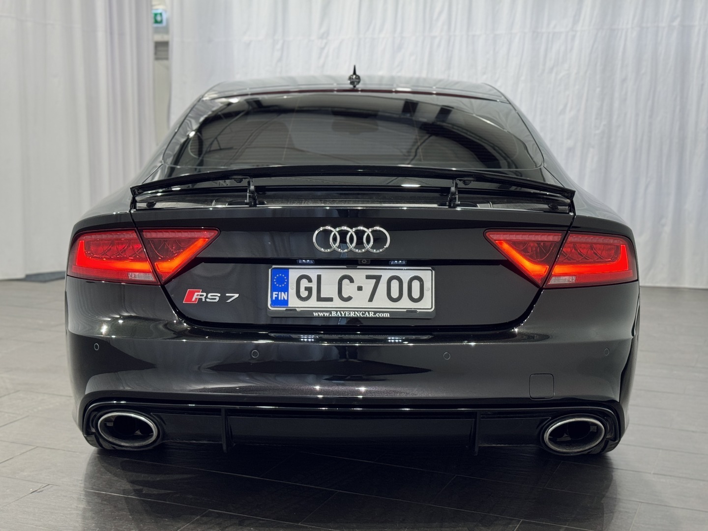 AUDI RS7 6