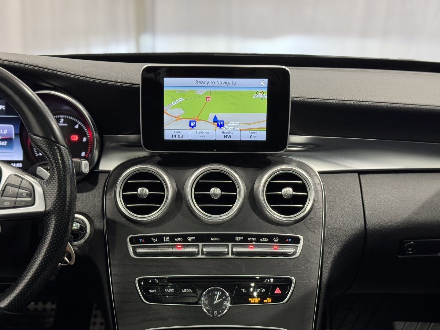 MERCEDES-BENZ C 2015