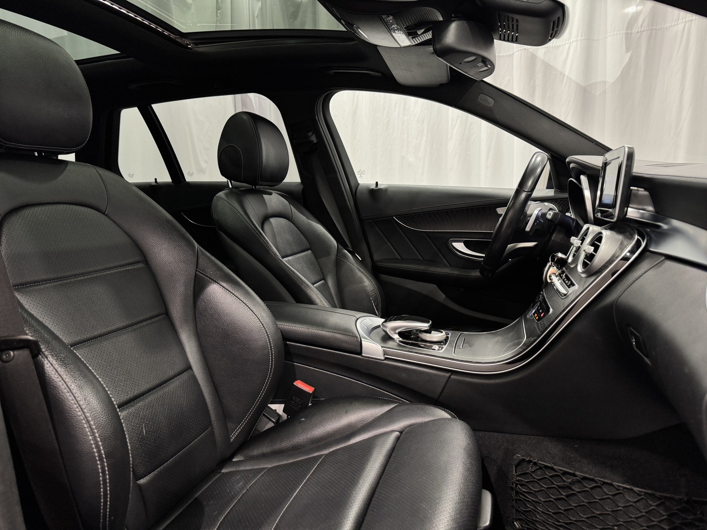 MERCEDES-BENZ C 2015