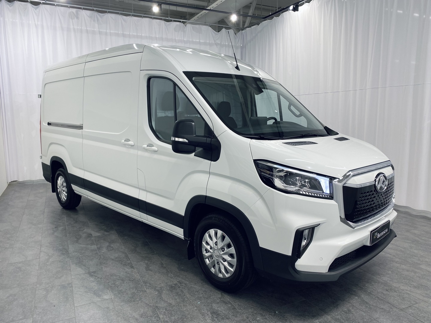 MAXUS e-Deliver 9 3