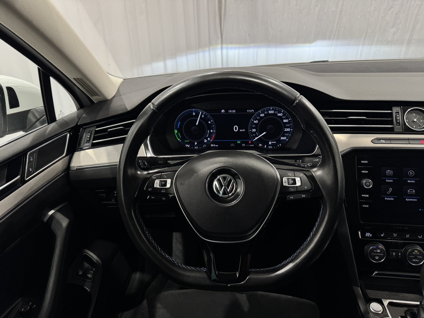 VOLKSWAGEN Passat 2018