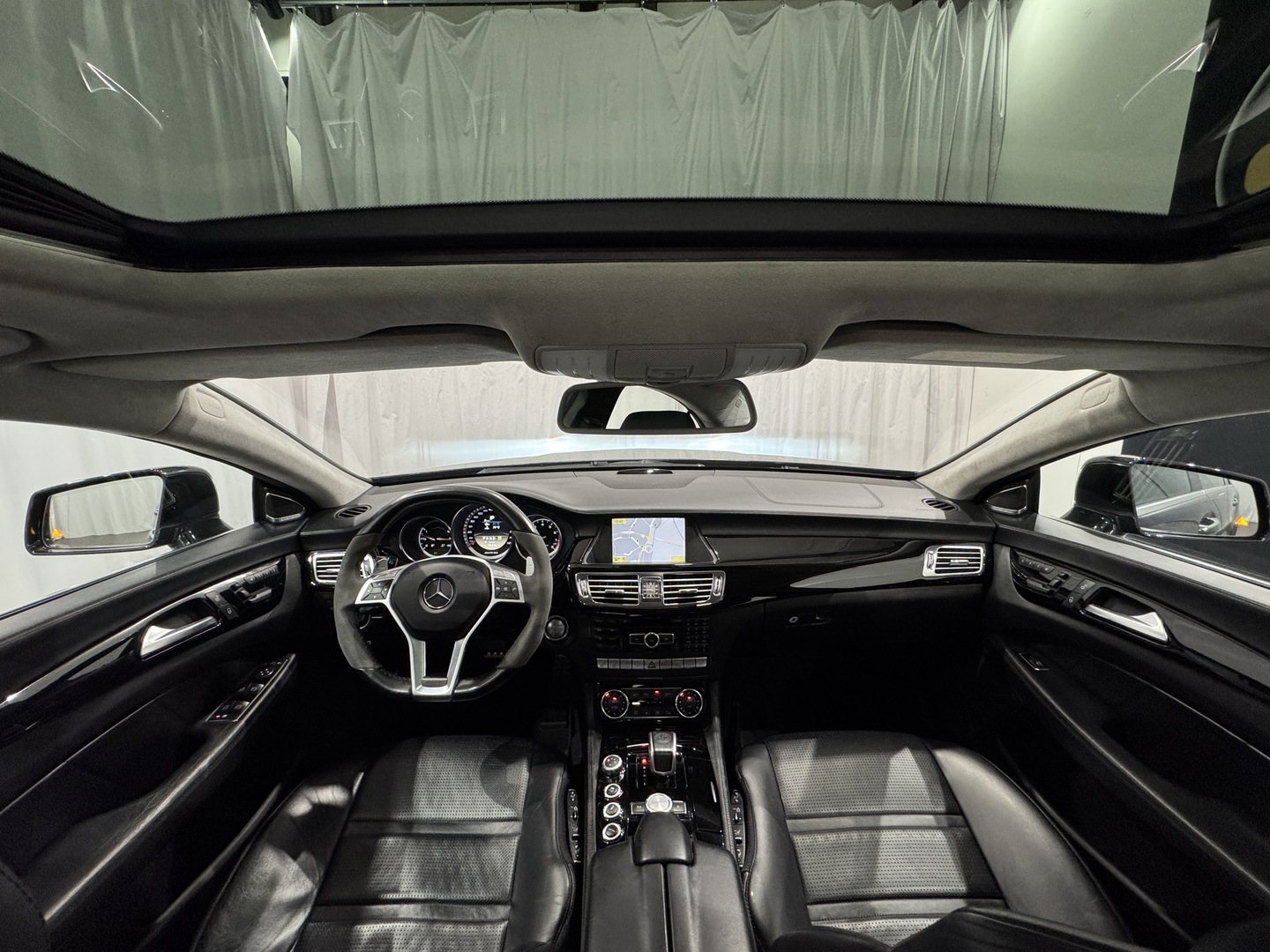 MERCEDES-BENZ CLS 63 AMG 2011