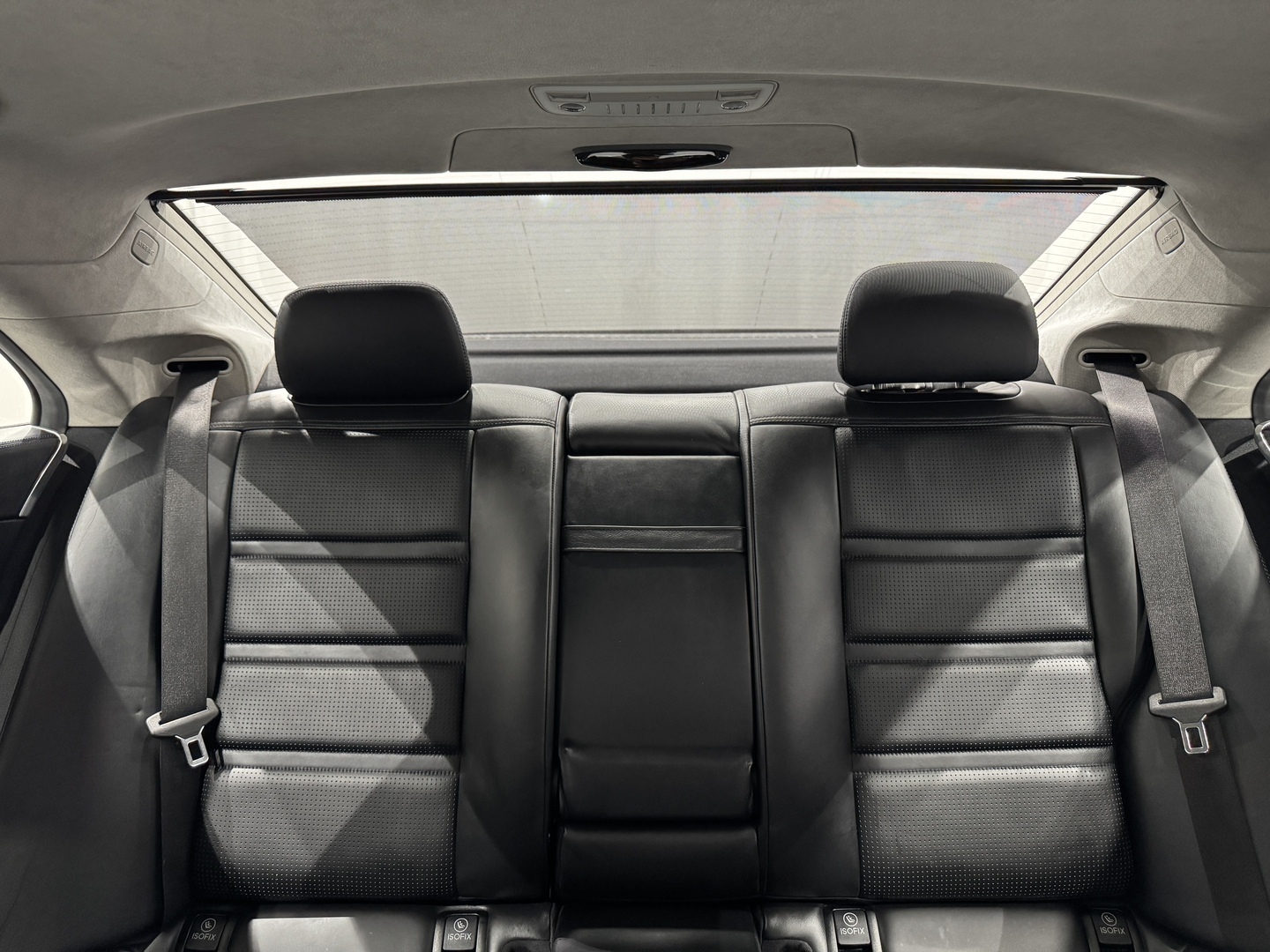 MERCEDES-BENZ CLS 63 AMG 2011