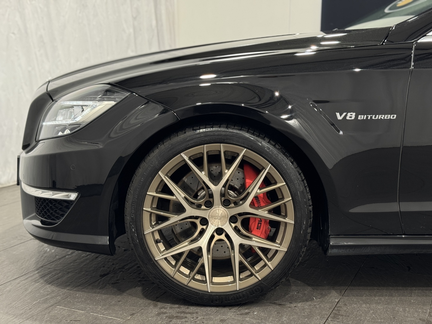 MERCEDES-BENZ CLS 63 AMG 2011