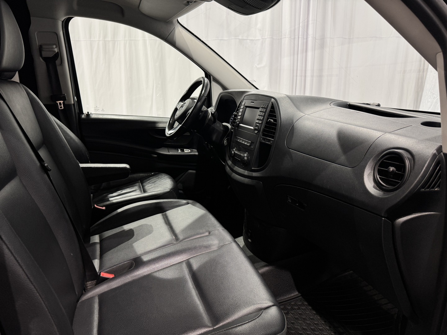 MERCEDES-BENZ Vito 2016