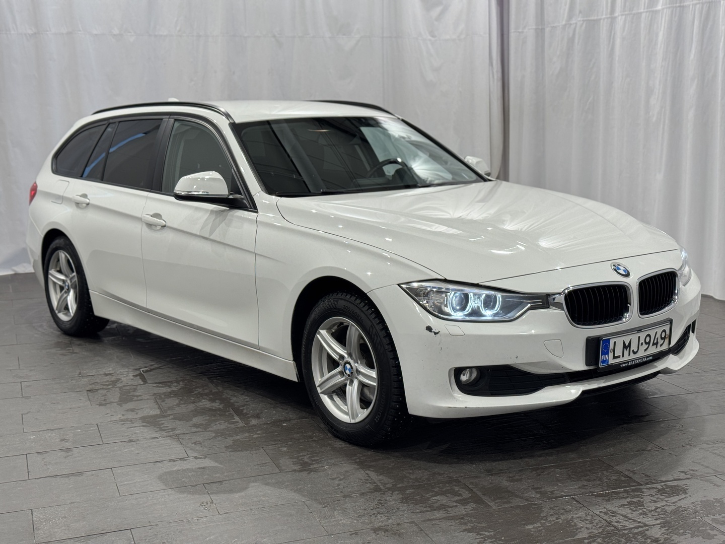 BMW 320 2013