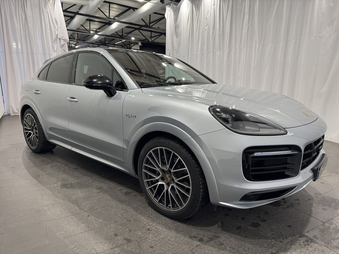 PORSCHE Cayenne 2022