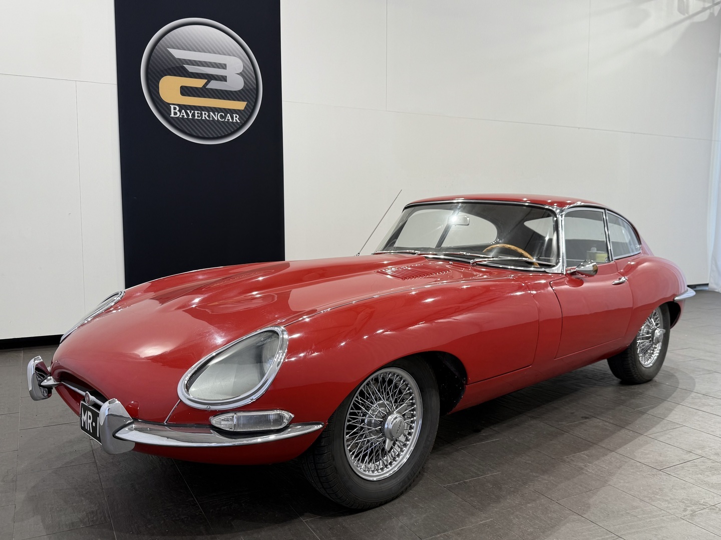 JAGUAR E-Type 1963