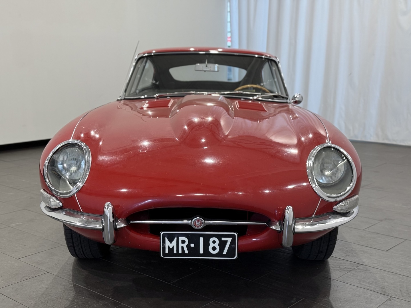 JAGUAR E-Type 1963