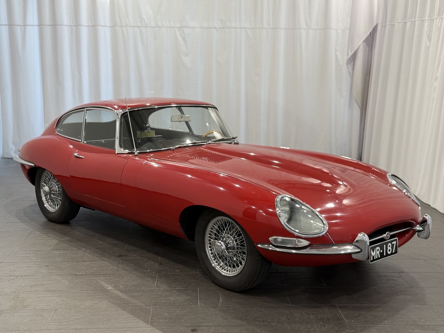 JAGUAR E-Type 1963