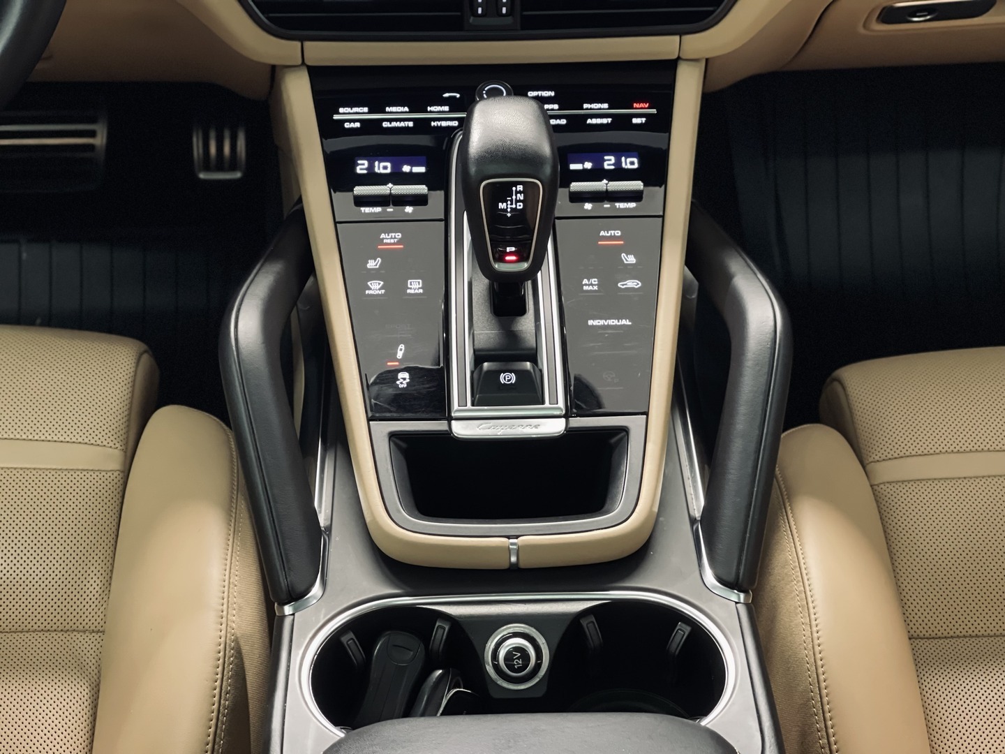 PORSCHE Cayenne 2020