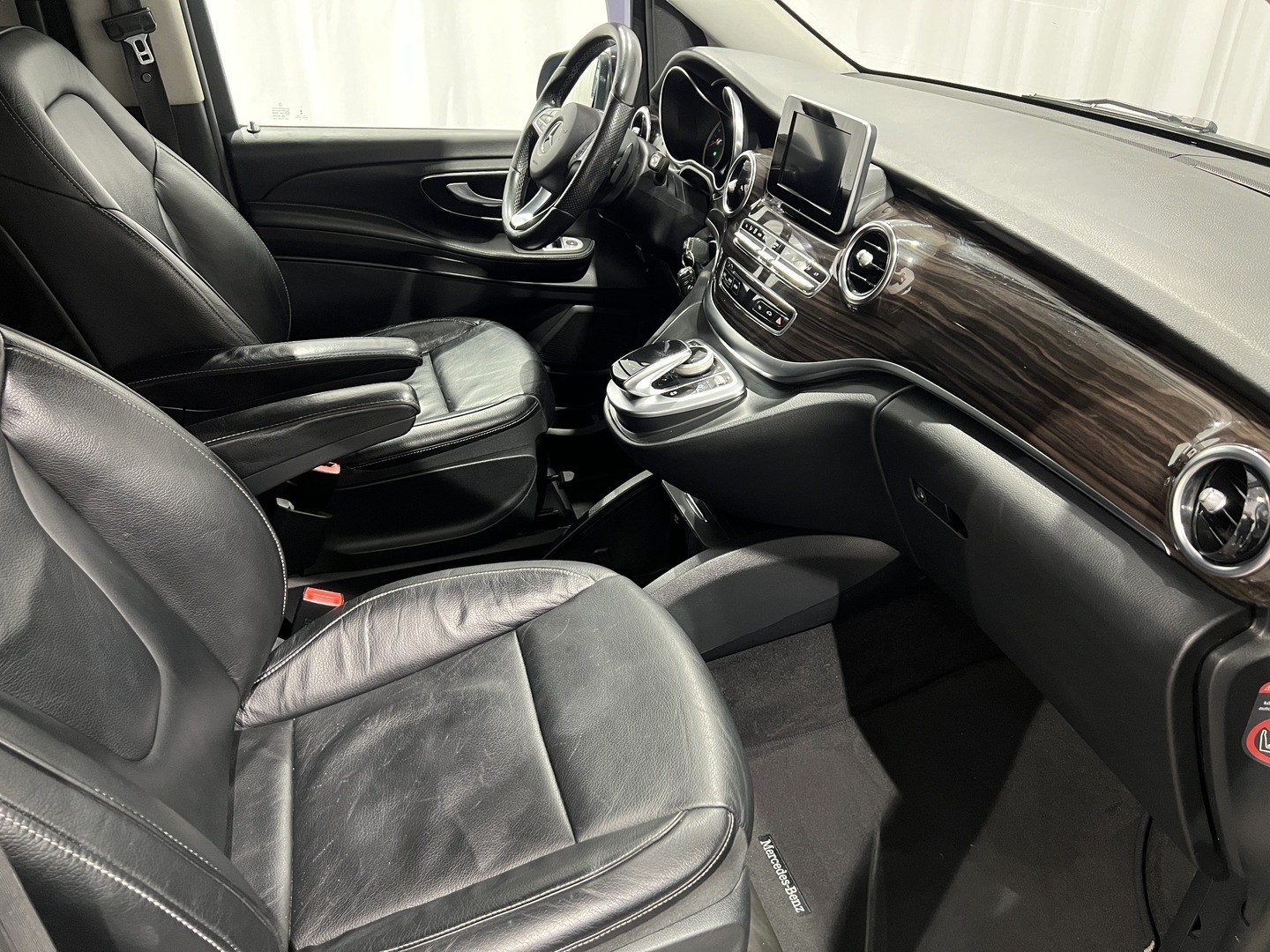 MERCEDES-BENZ V 2017