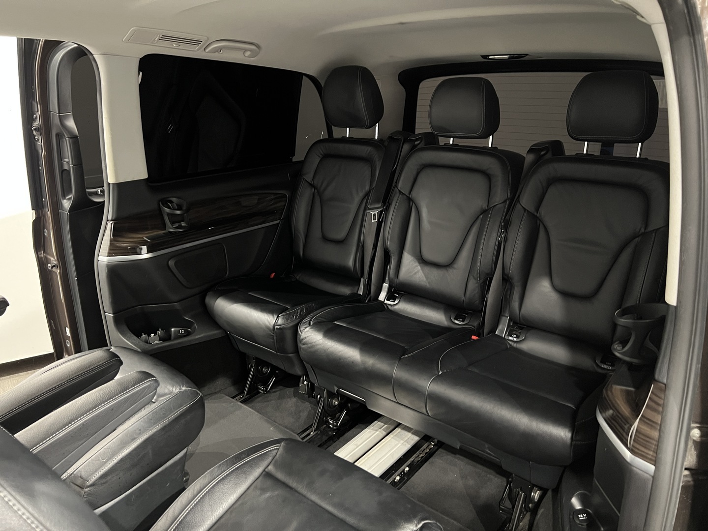 MERCEDES-BENZ V 2017