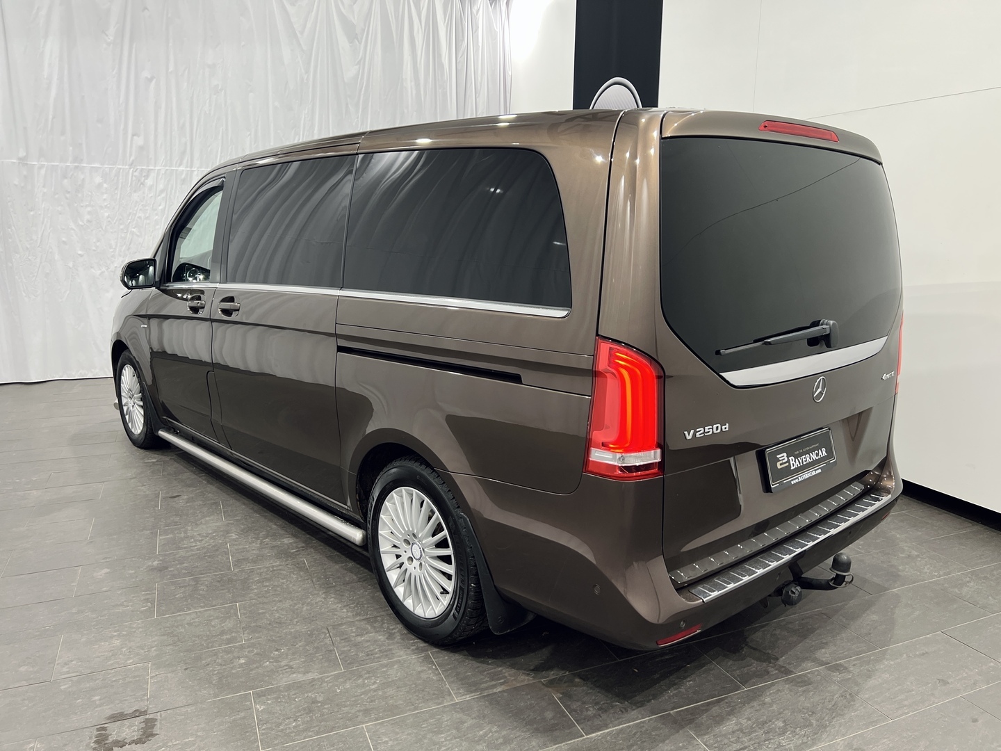 MERCEDES-BENZ V 2017