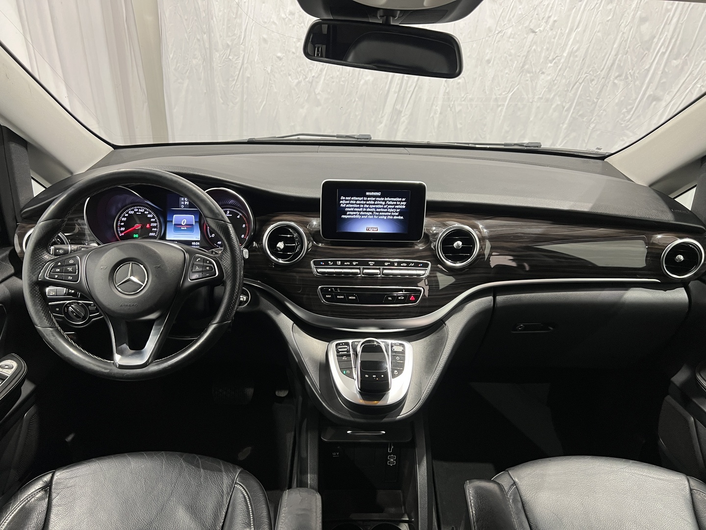 MERCEDES-BENZ V 2017