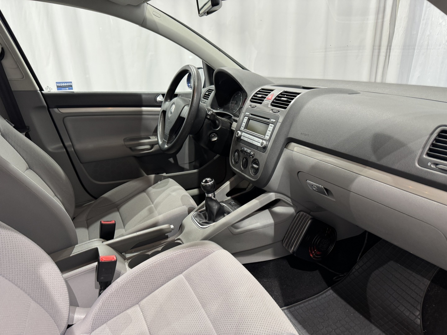 VOLKSWAGEN Golf 2007