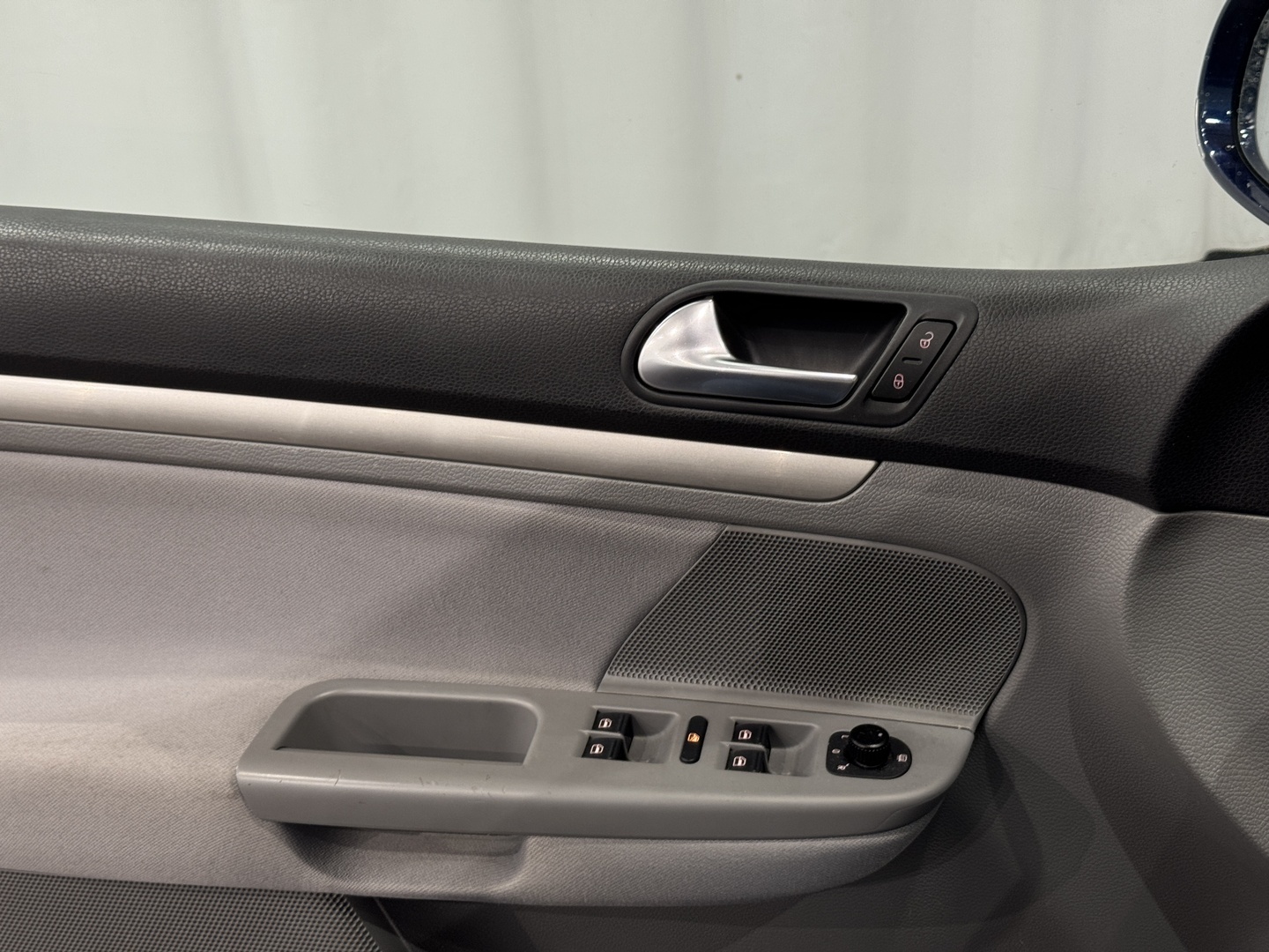 VOLKSWAGEN Golf 2007