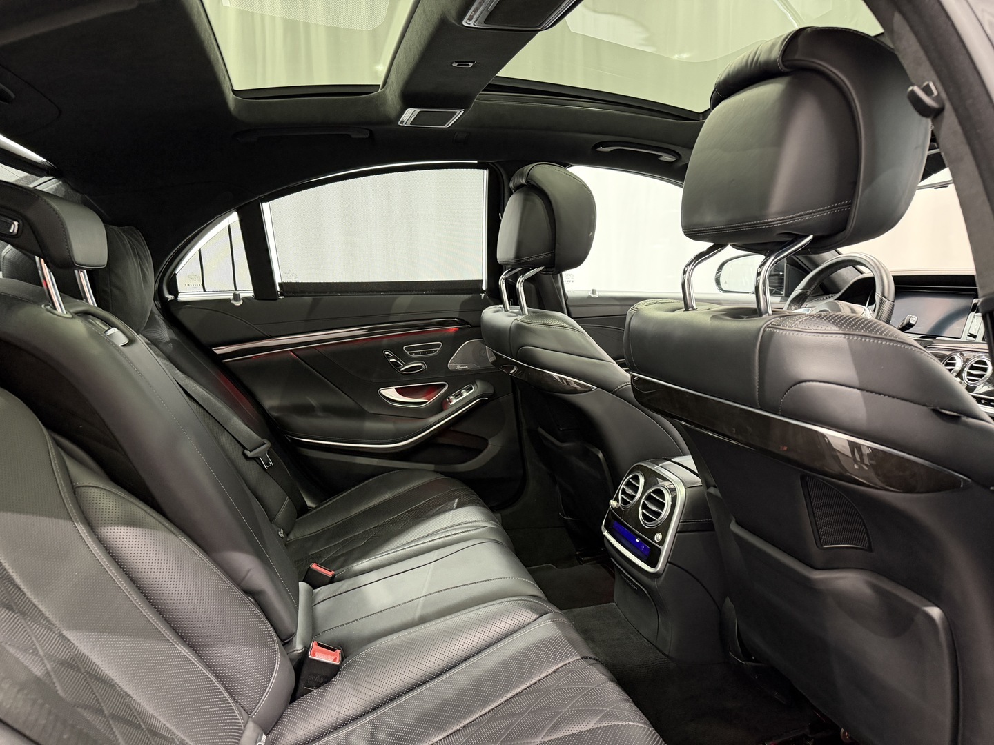 MERCEDES-BENZ S 10