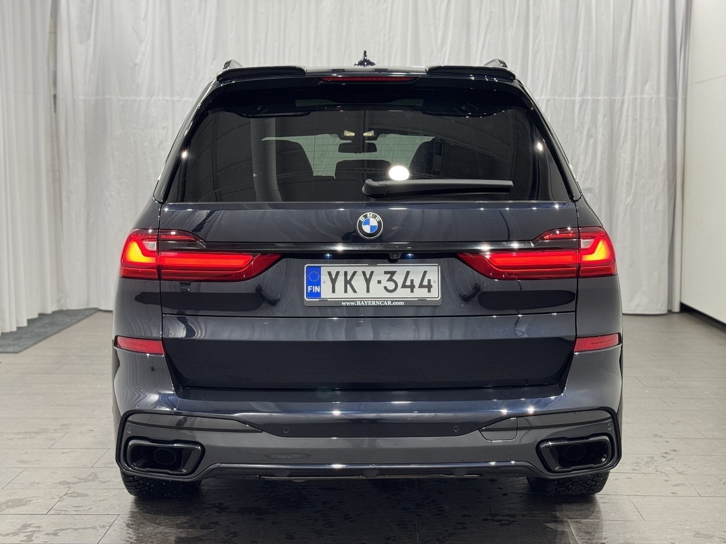 BMW X7 2020
