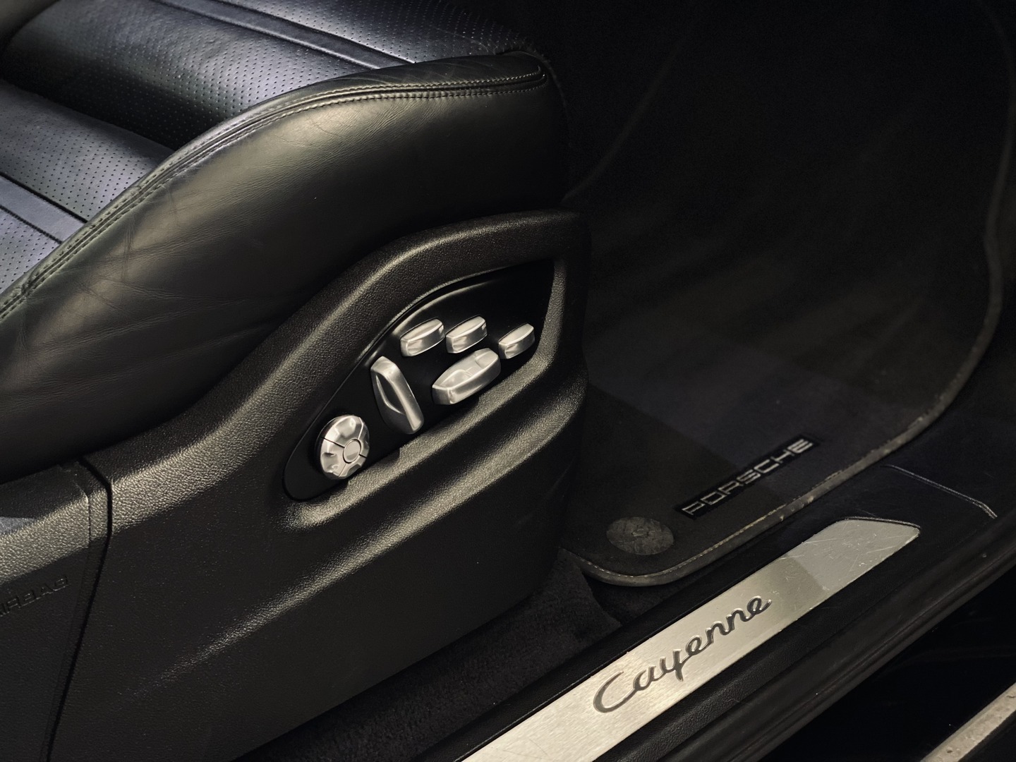 PORSCHE Cayenne 2019