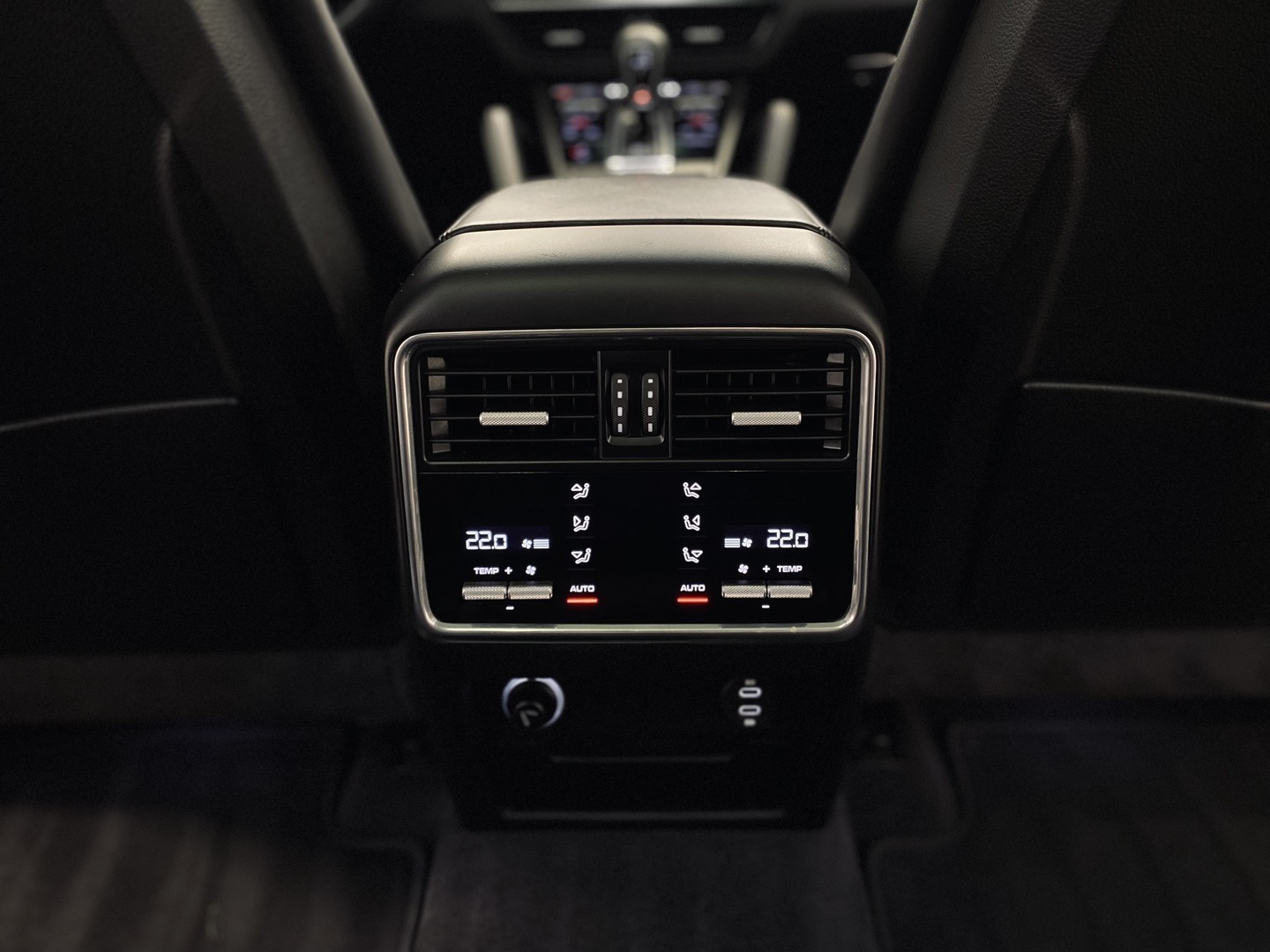 PORSCHE Cayenne 2019