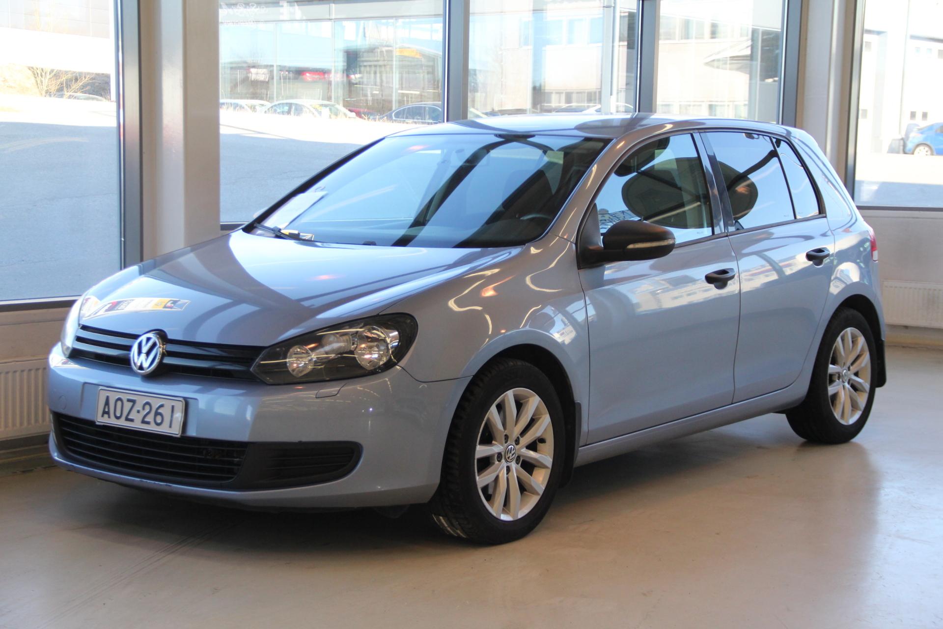 VOLKSWAGEN Golf 2009