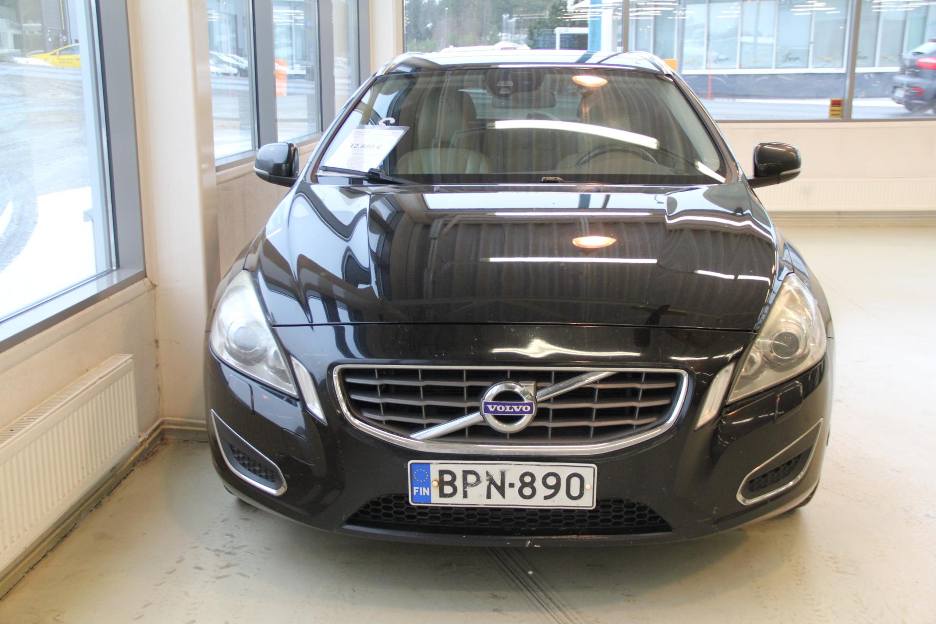 VOLVO V60 2011