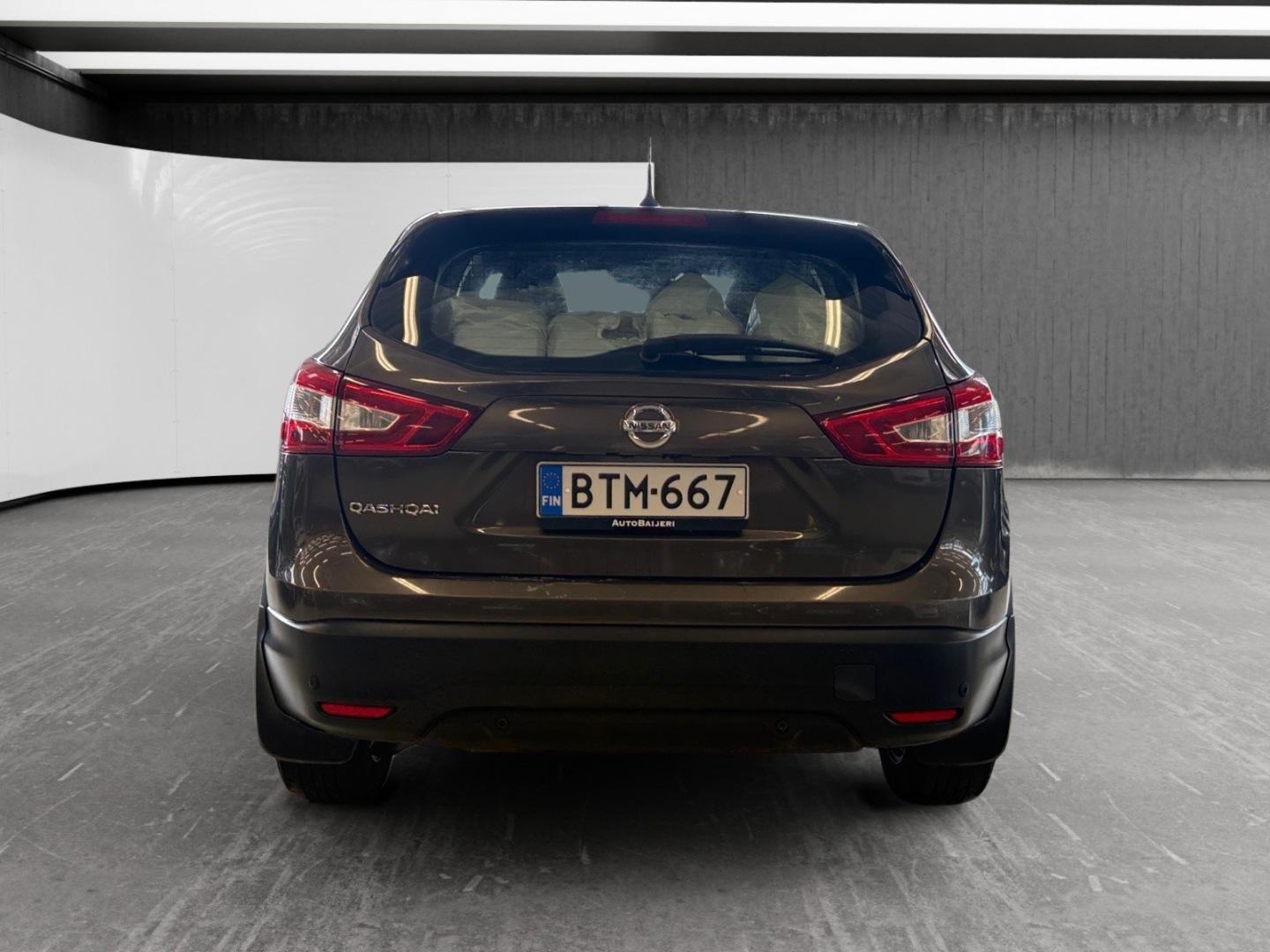NISSAN Qashqai 2015