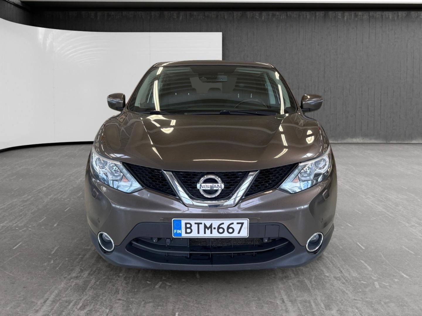 NISSAN Qashqai 2015