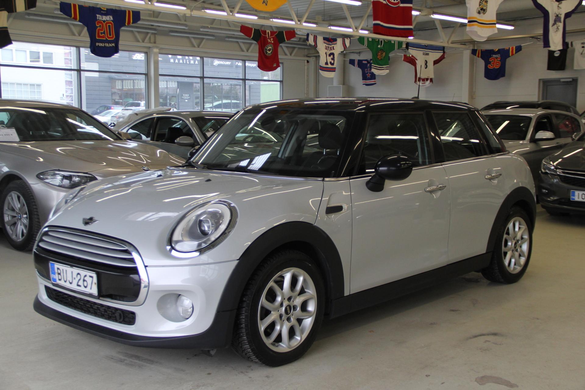 MINI Cooper 2015