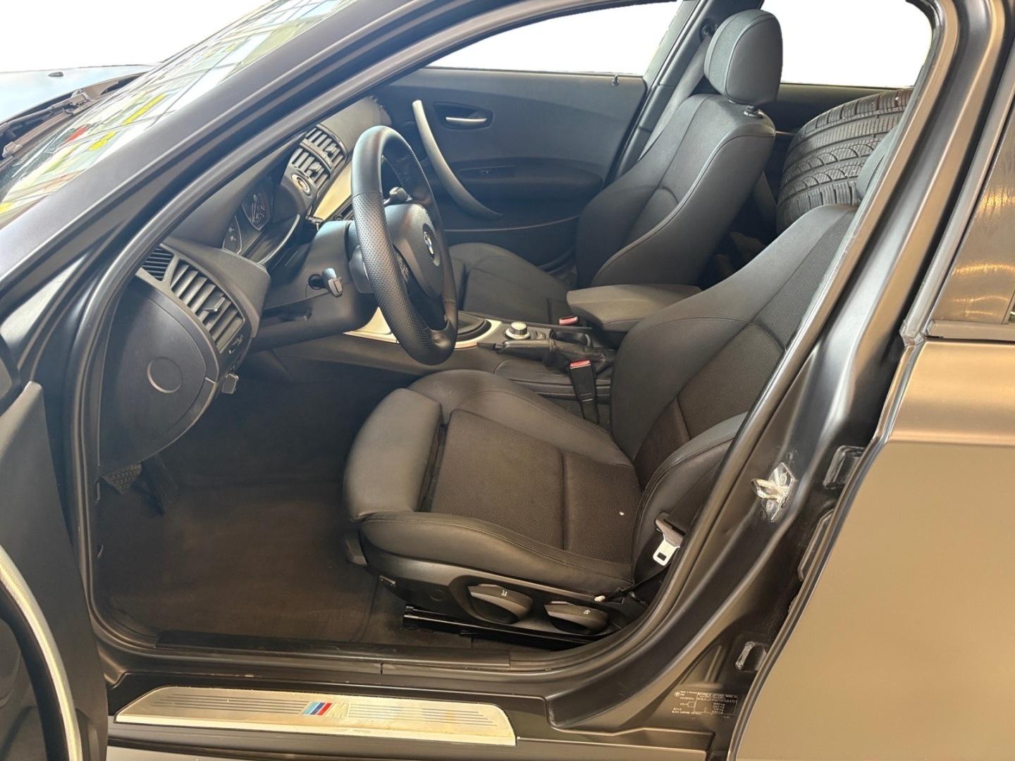 BMW 130 2007