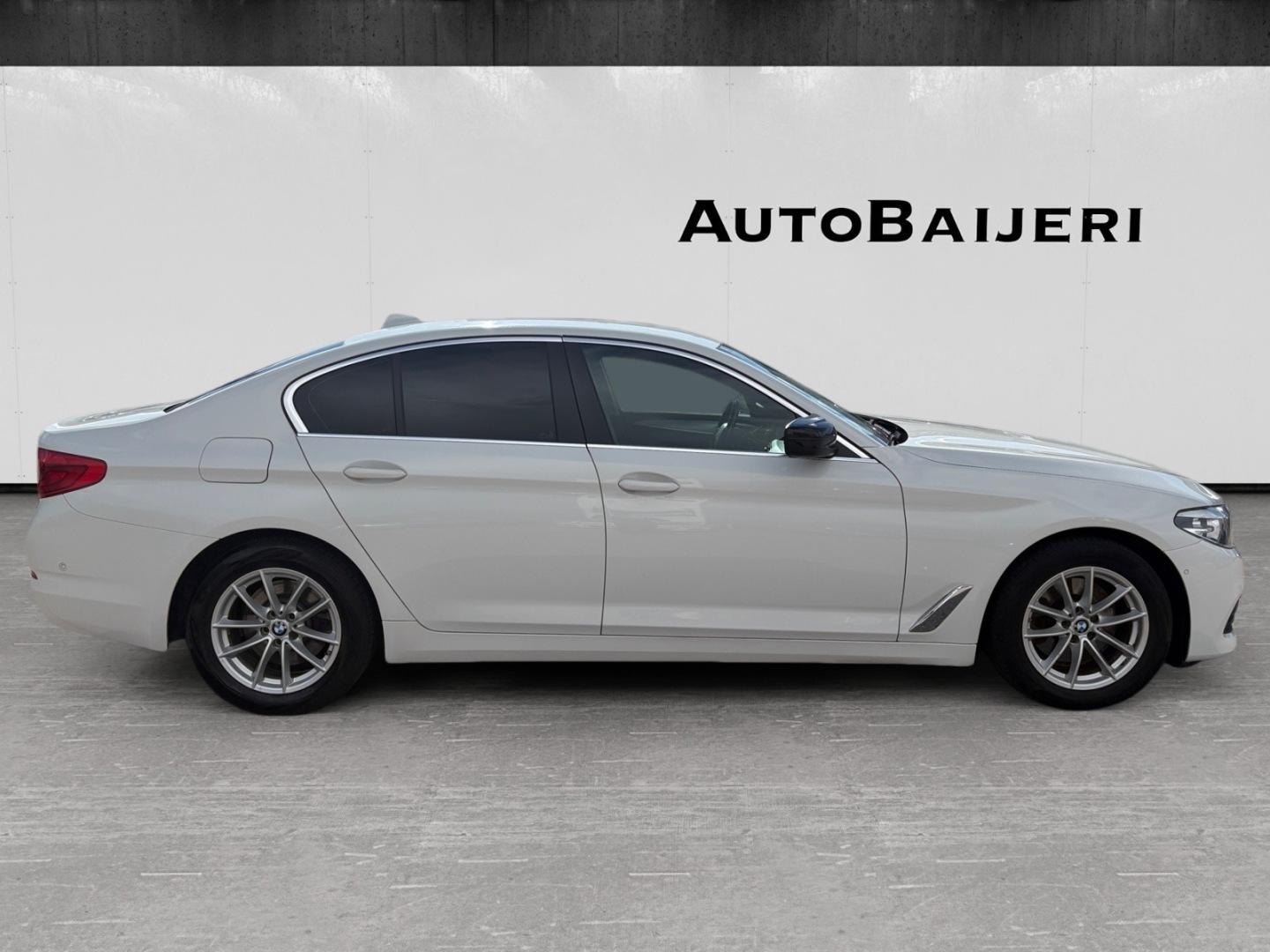 BMW 518 2018