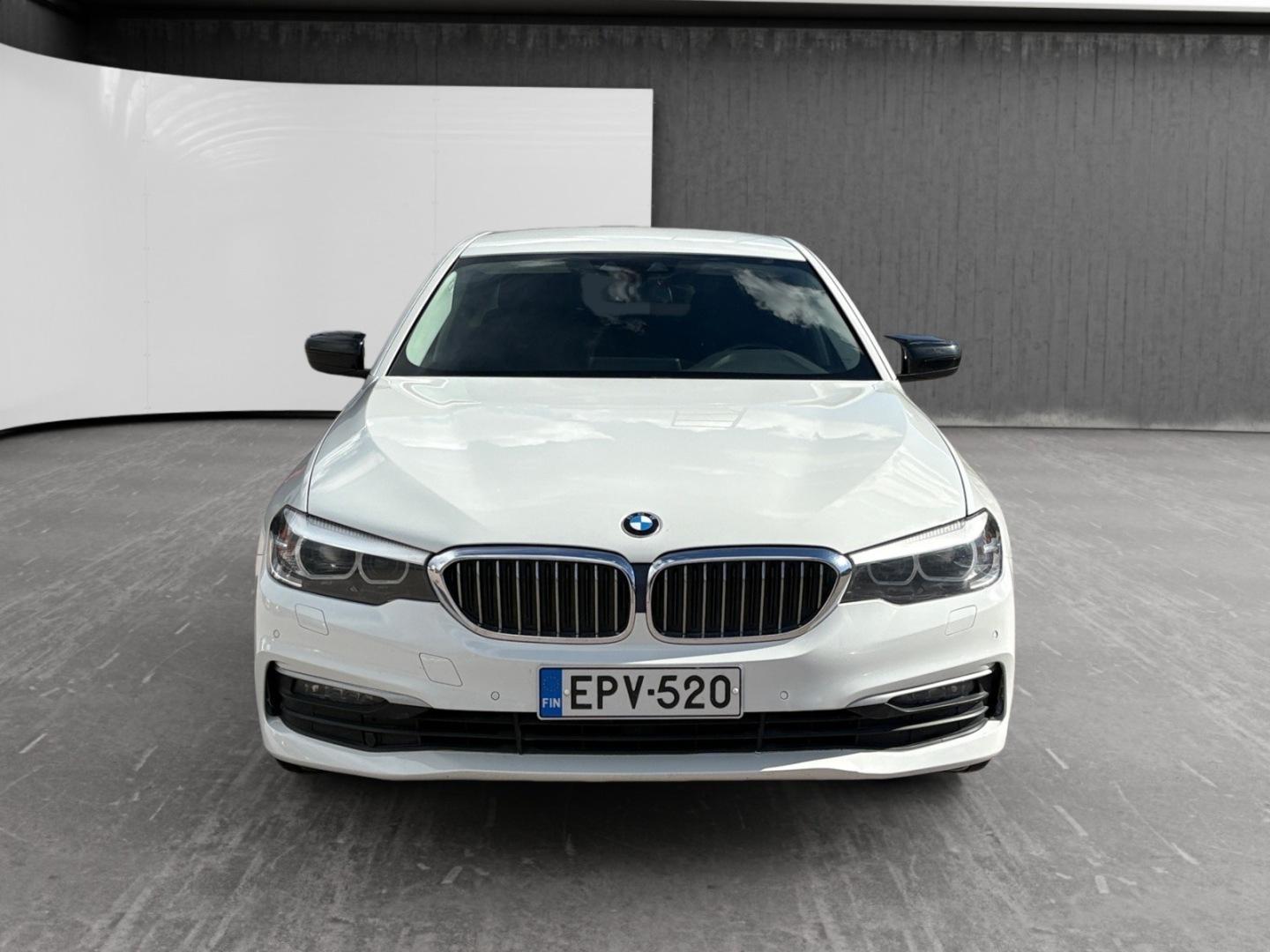 BMW 518 2018